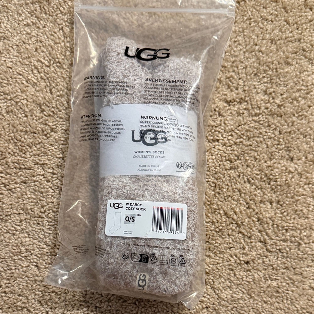 UGG Women's Darcy Cozy Socks in Cream